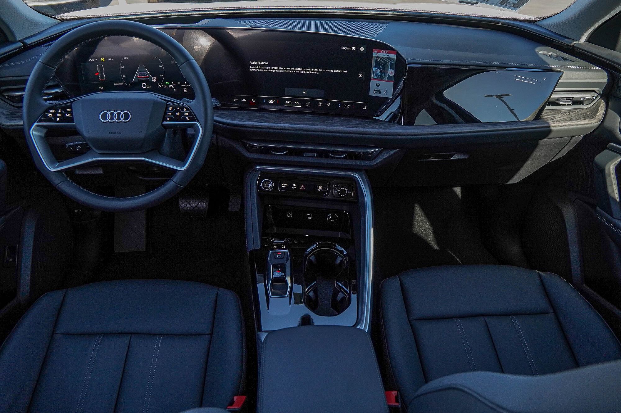 New 2025 Audi Q5 Premium Plus image 18