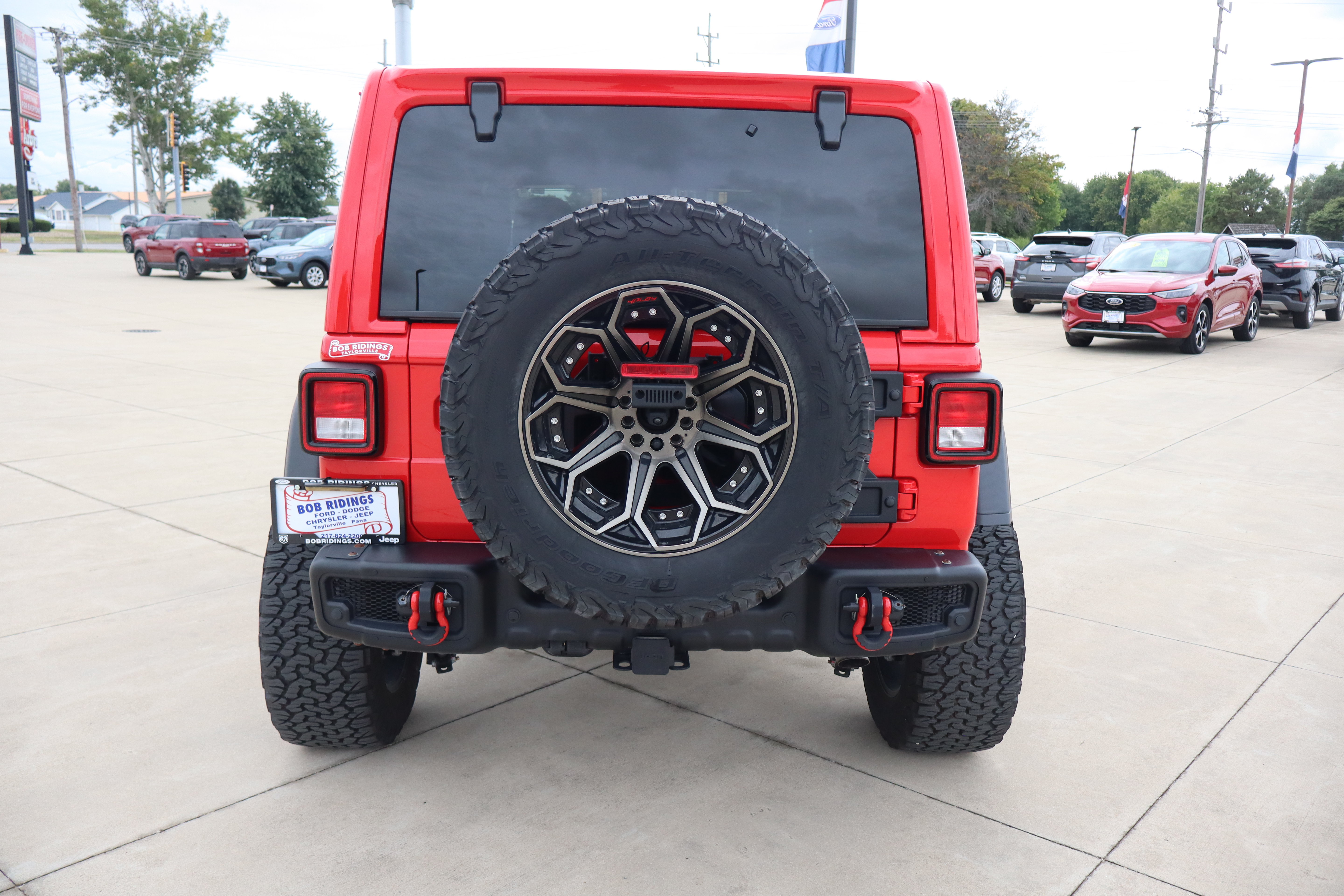 Used 2024 Jeep Wrangler Unlimited AWD/4WD image 7