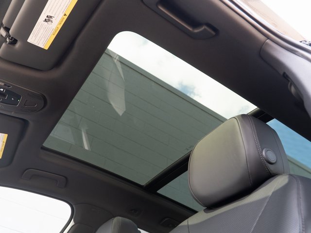 New 2026 Porsche Cayenne image 30