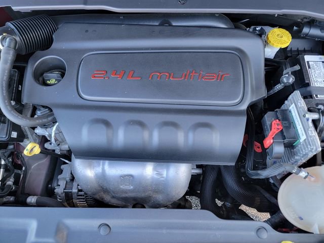 Certified 2022 Jeep Compass Latitude w/ Sun and Sound Group image 40