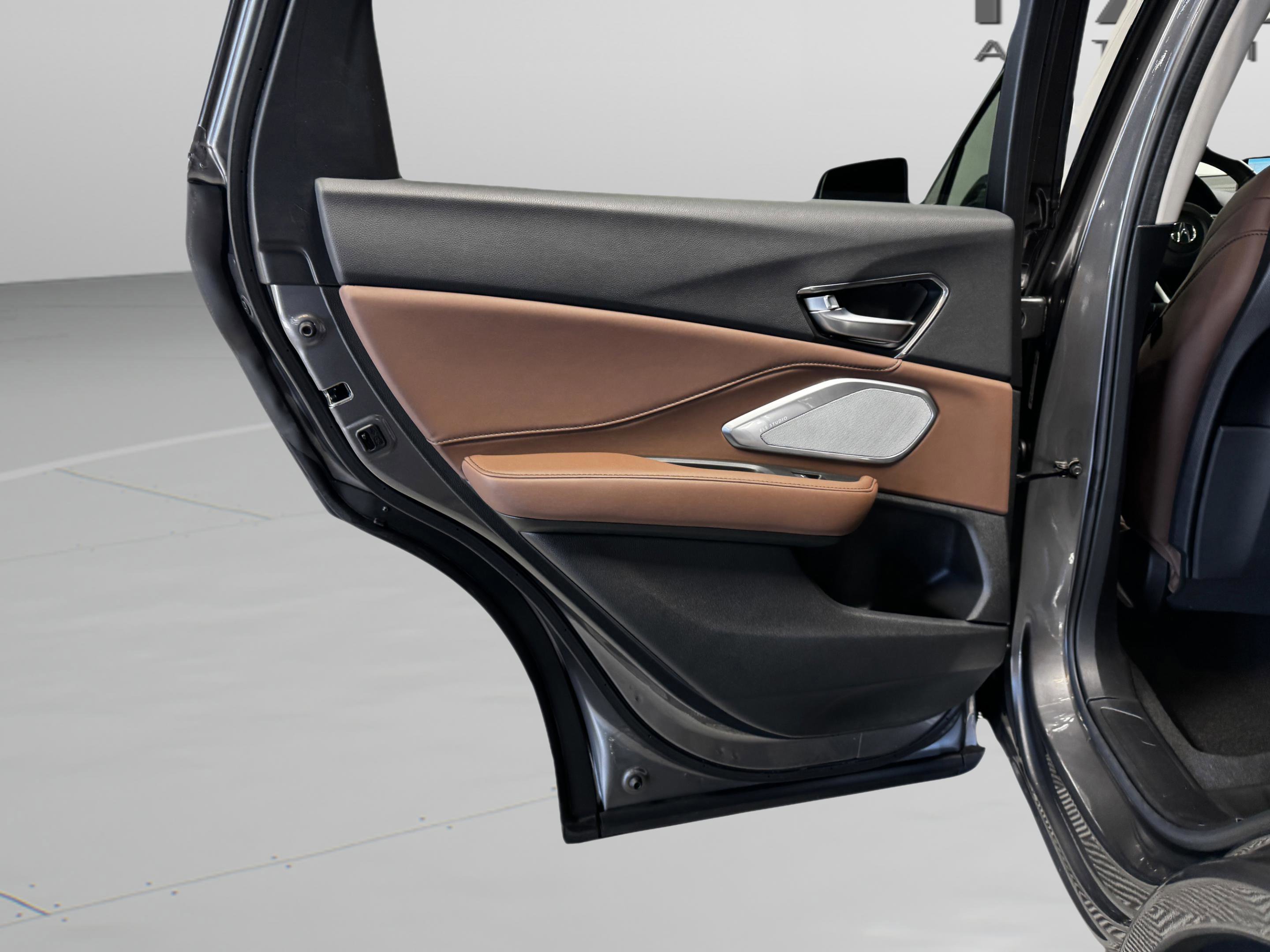 Certified 2025 Acura RDX SH-AWD w/ Technology Package image 39