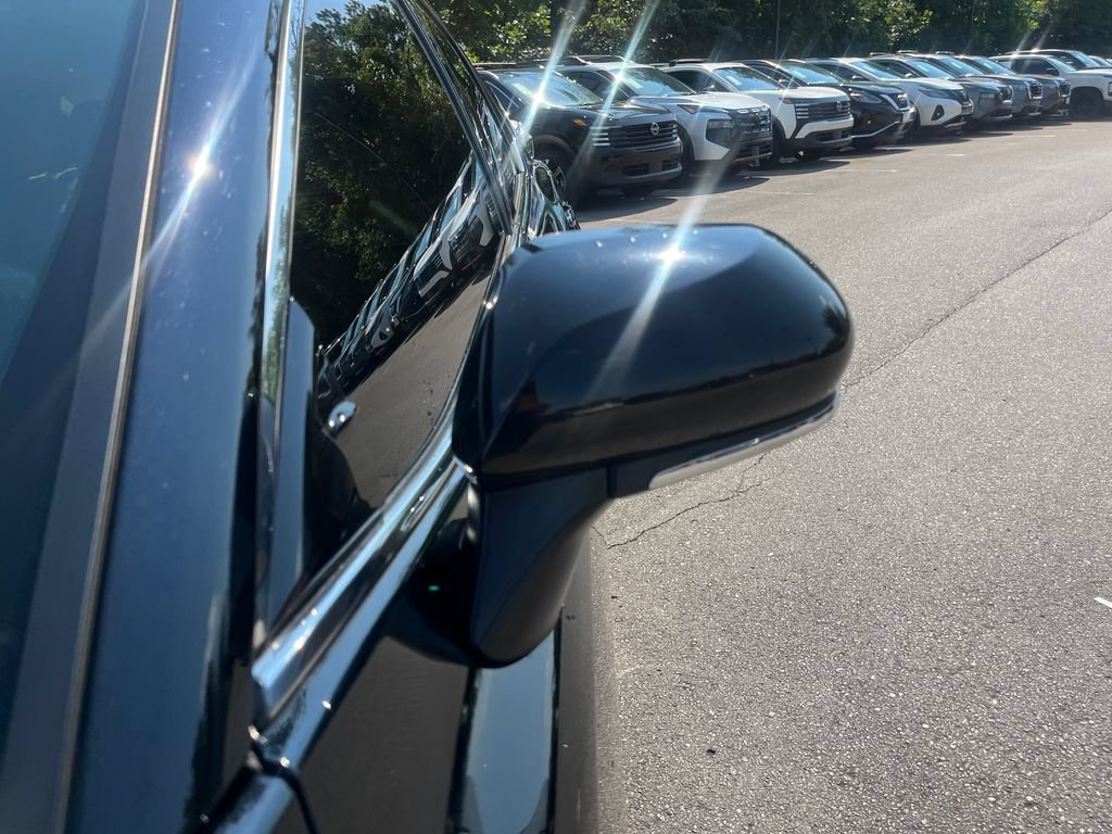 Used 2023 Toyota Camry XSE FWD image 32