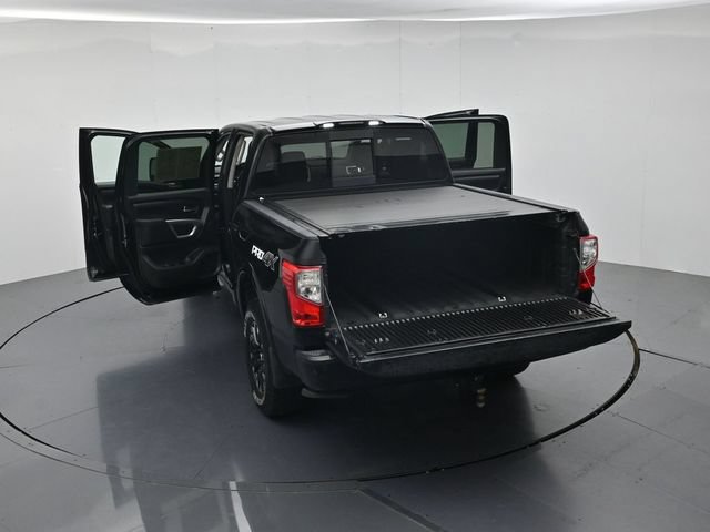 Used 2017 Nissan Titan PRO-4X w/ Pro-4x Convenience Package AWD/4WD image 44