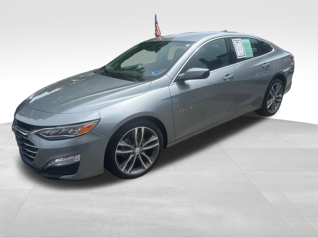 Used 2024 Chevrolet Malibu LT FWD image 2