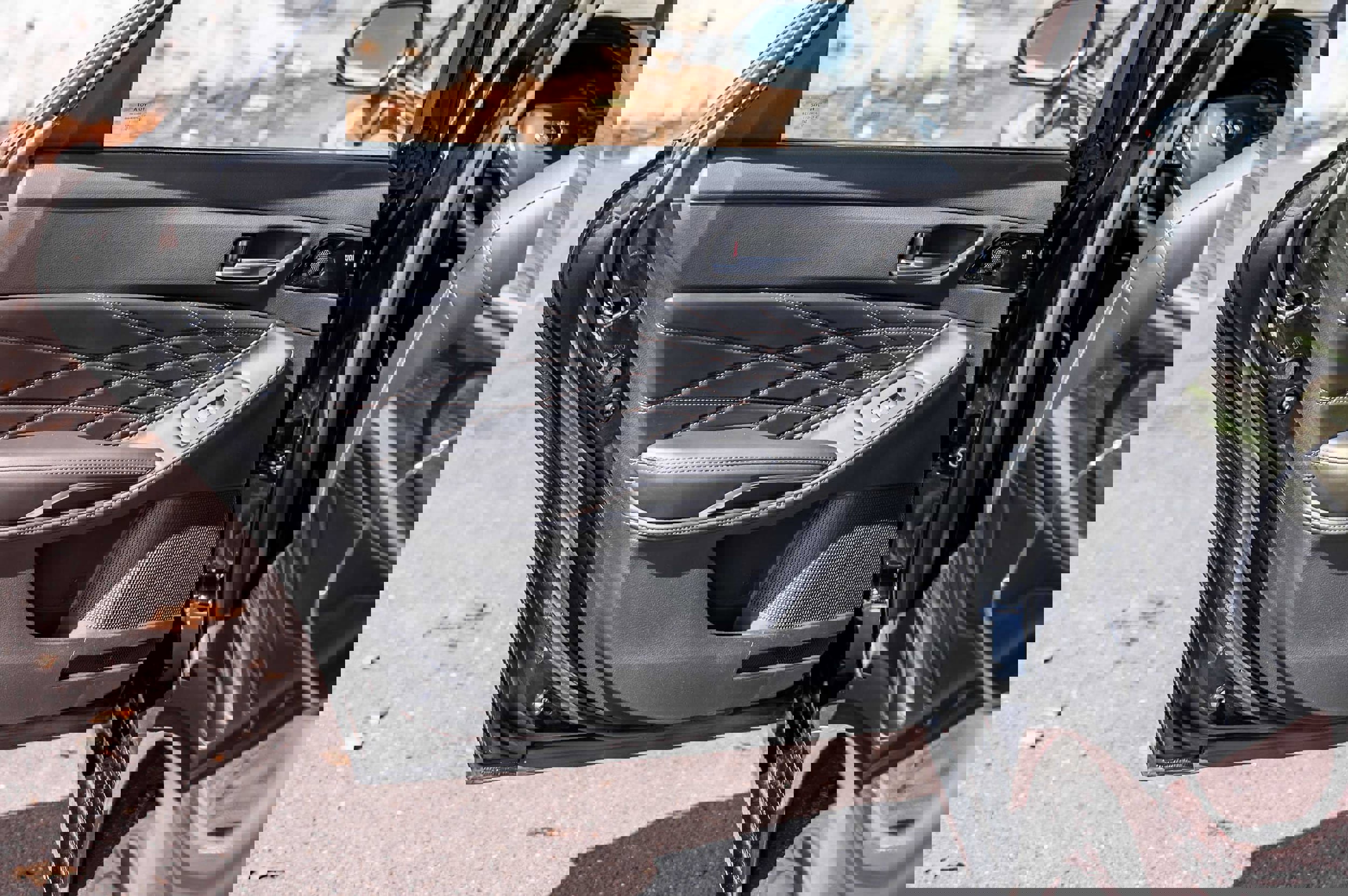 Certified 2022 Toyota Avalon Limited w/ Advanced Safety Package image 19