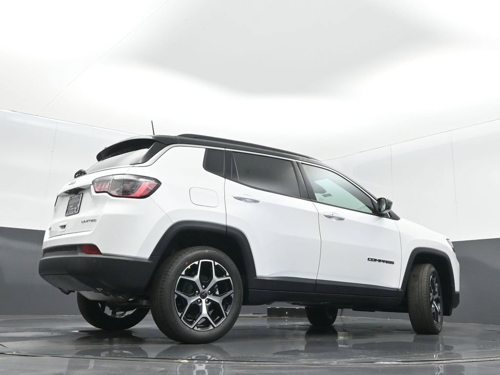 New 2026 Jeep Compass Limited image 36