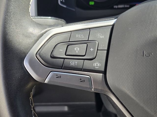 Certified 2023 Volkswagen Atlas Cross Sport SE FWD image 27