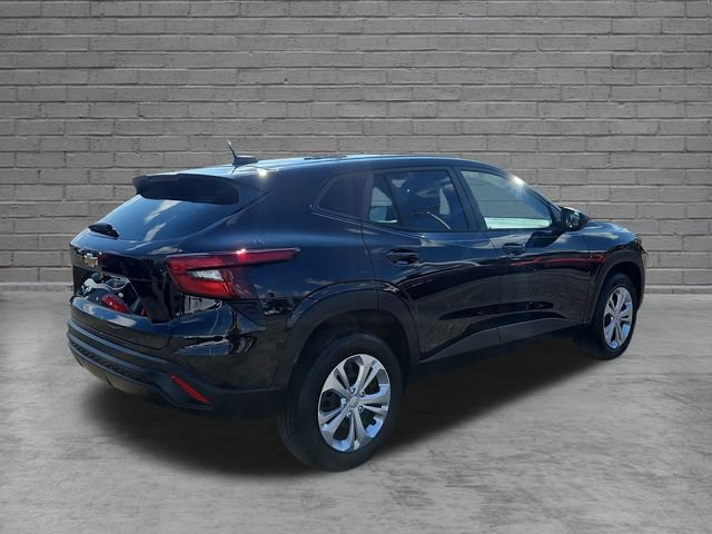 Used 2024 Chevrolet Trax LS FWD image 5