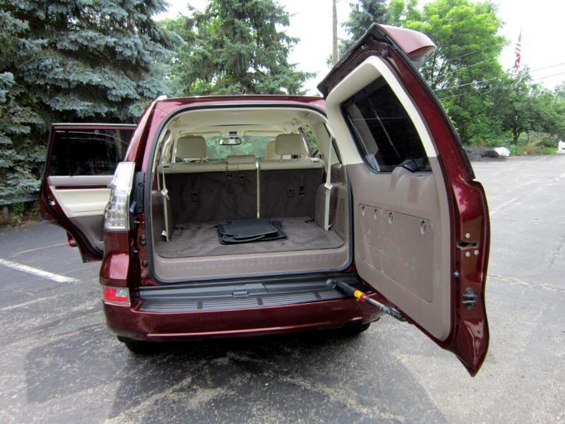 Used 2016 Lexus GX 460 image 16