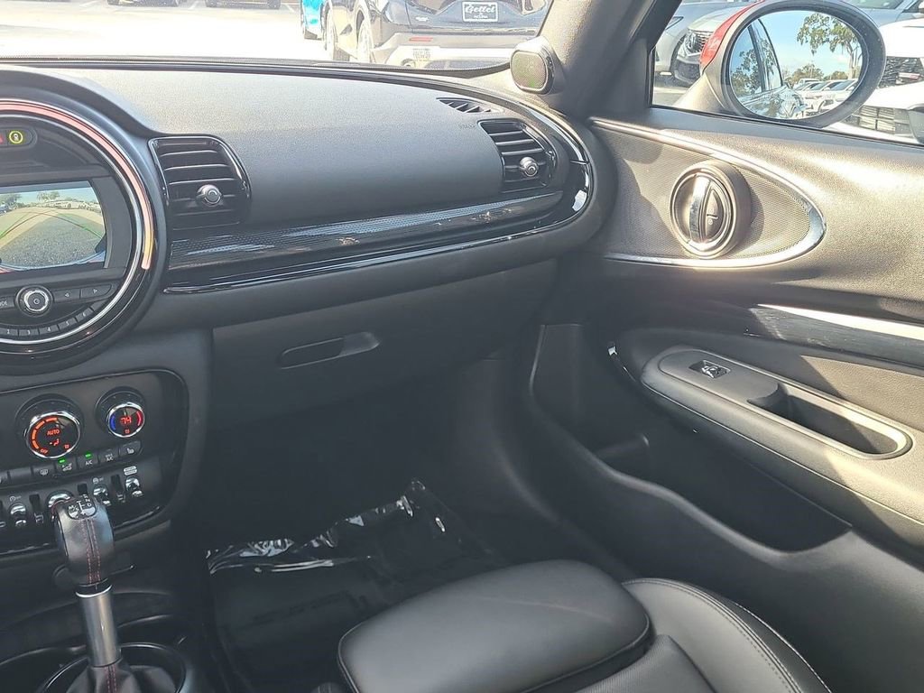 Used 2019 MINI Cooper Clubman S image 23