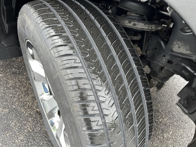 Used 2022 RAM 1500 Big Horn AWD/4WD image 4