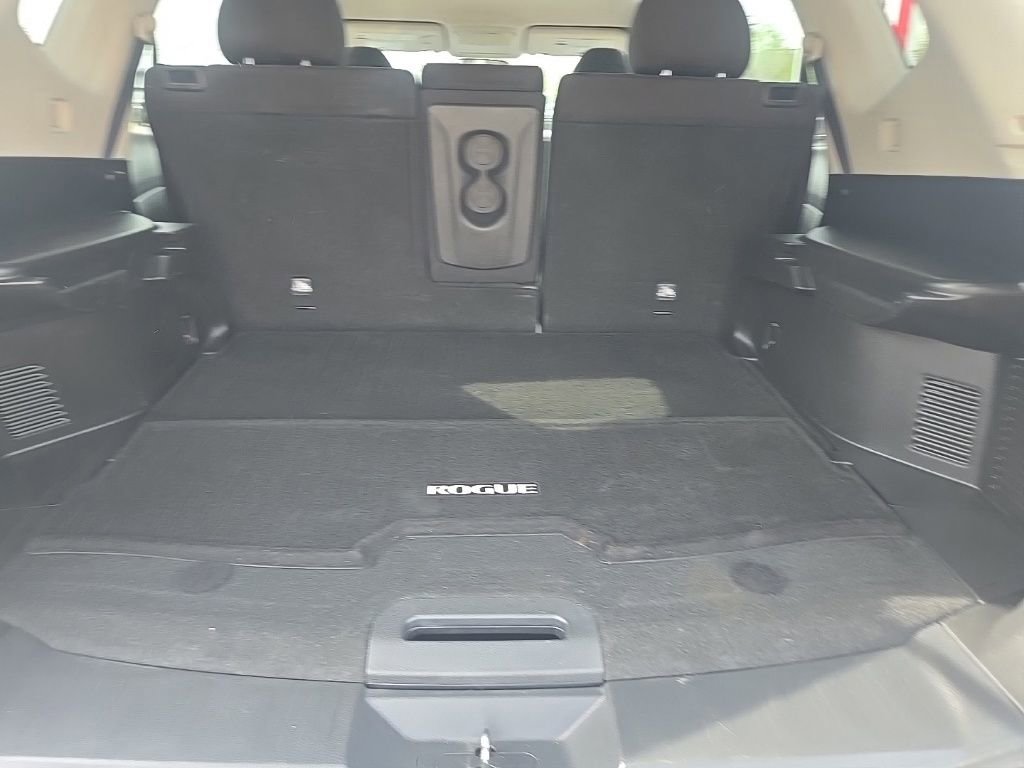 Used 2015 Nissan Rogue SV AWD/4WD image 31