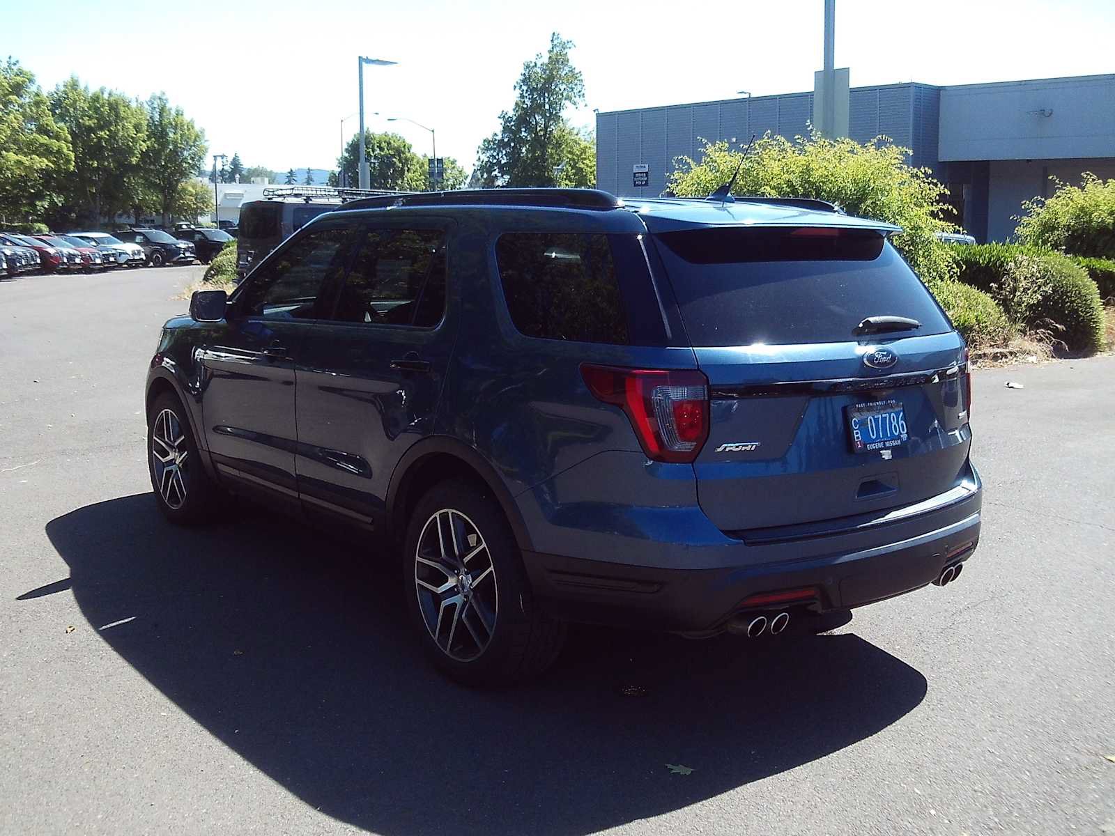 Used 2018 Ford Explorer Sport w/ Ford Safe & Smart Package AWD/4WD image 3