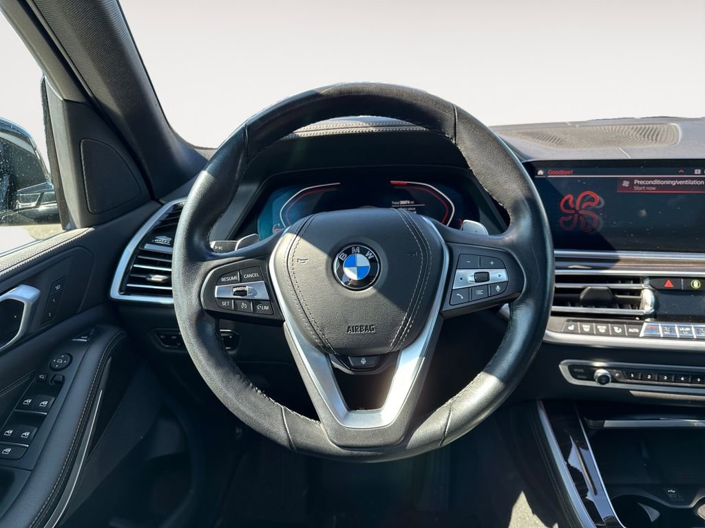 Used 2021 BMW X5 xDrive40i w/ Convenience Package AWD/4WD image 12