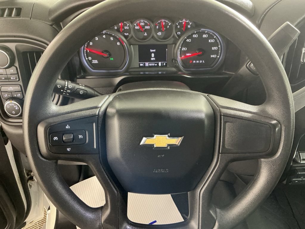 Used 2020 Chevrolet Silverado 1500 Custom w/ Custom Max Trailering Package AWD/4WD image 22