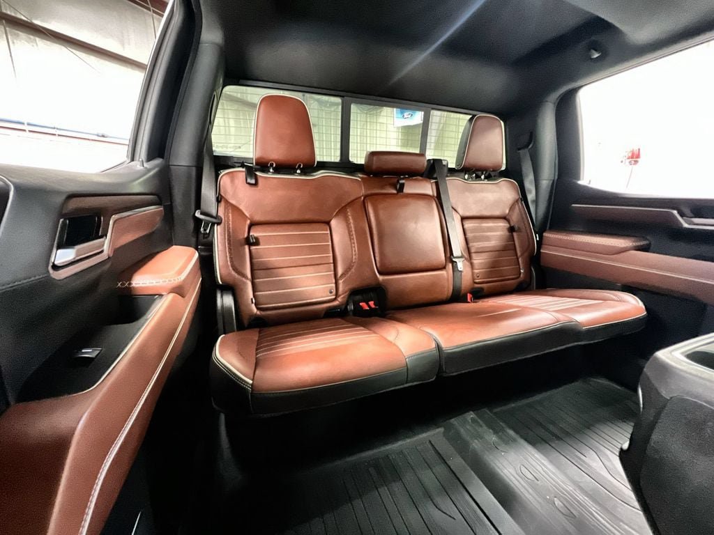 Used 2025 GMC Sierra 1500 Denali Ultimate AWD/4WD image 23