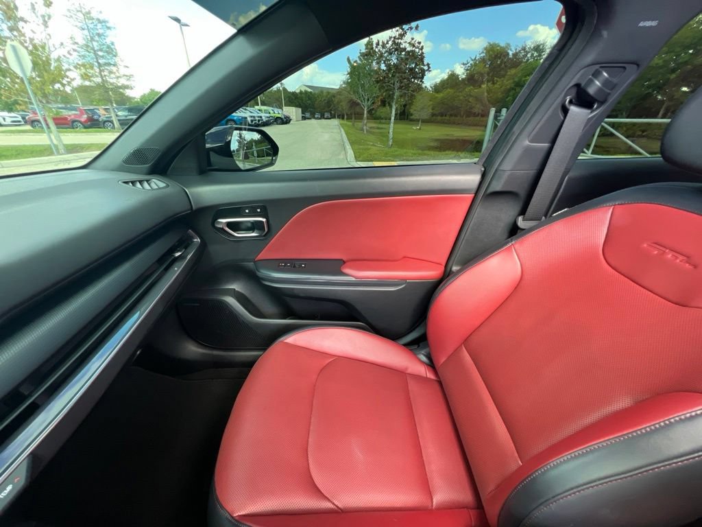 Used 2025 Kia K4 GT-Line w/ GT-Line Premium Package FWD image 28