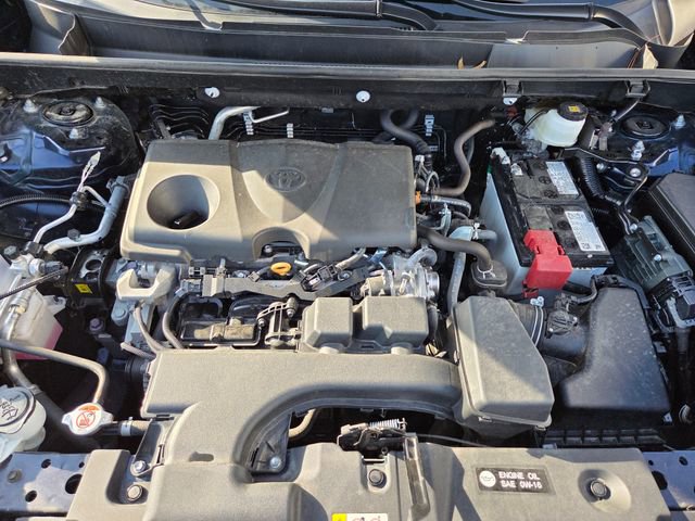 Used 2025 Toyota RAV4 XLE AWD/4WD image 26