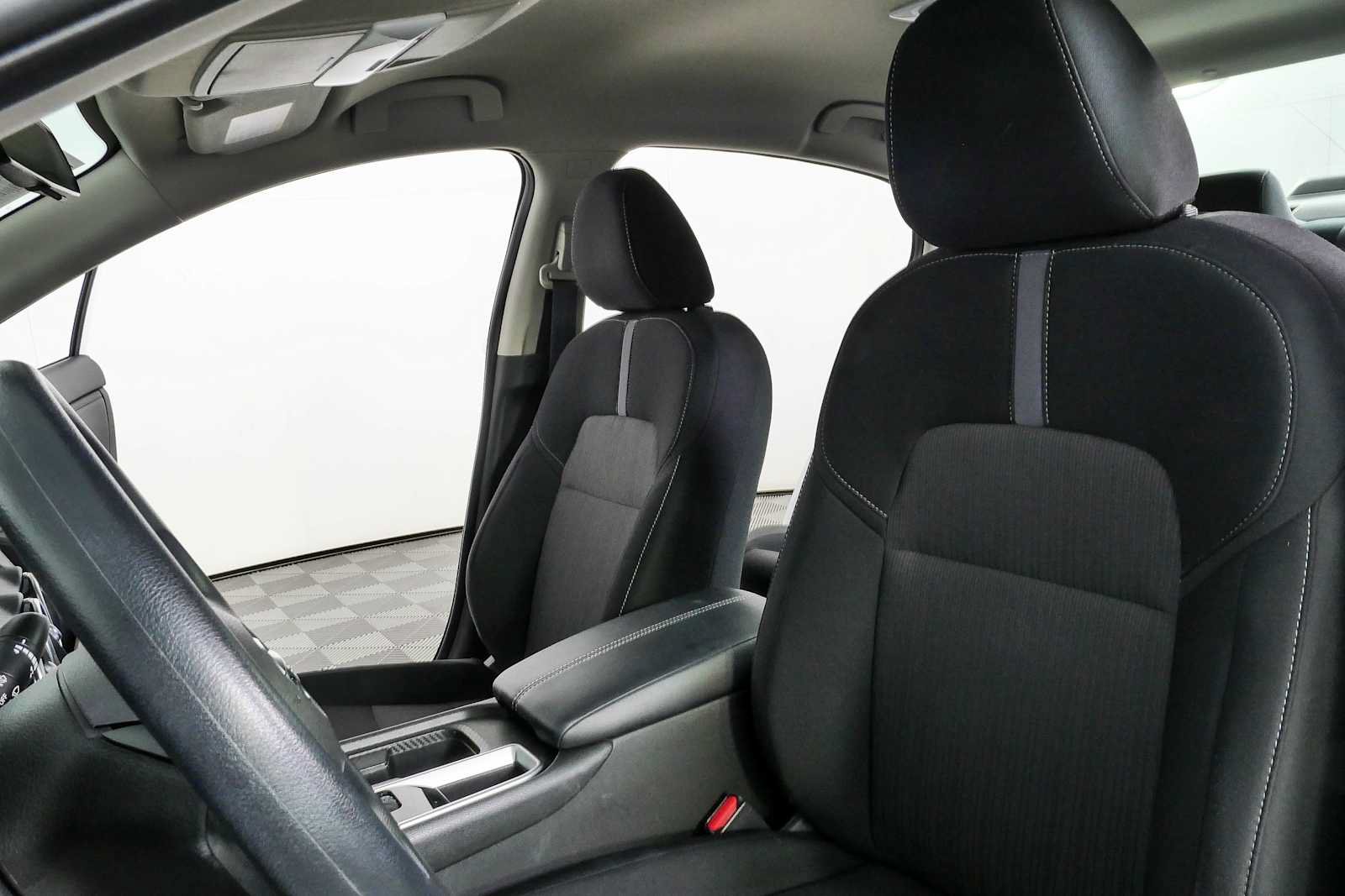 Used 2023 Nissan Sentra SV FWD image 4
