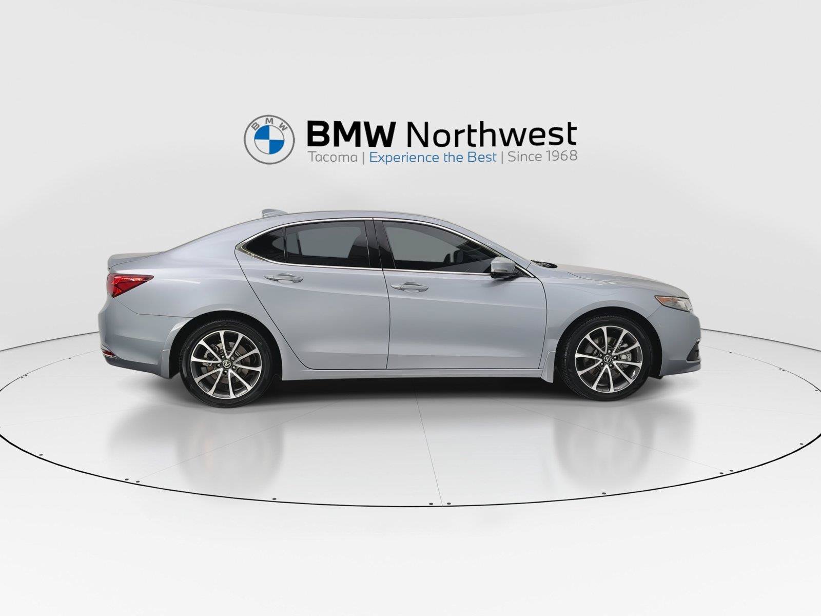 Used 2015 Acura TLX w/ Technology Package FWD image 5