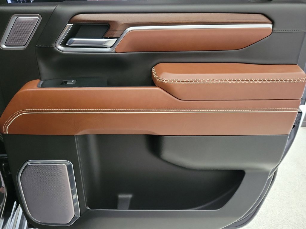 Certified 2024 GMC Sierra 3500 Denali Ultimate image 21