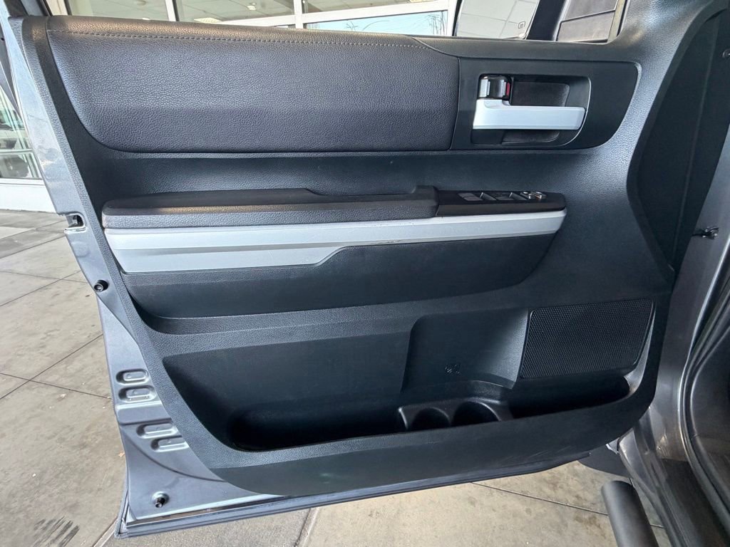 Used 2017 Toyota Tundra SR5 RWD image 18
