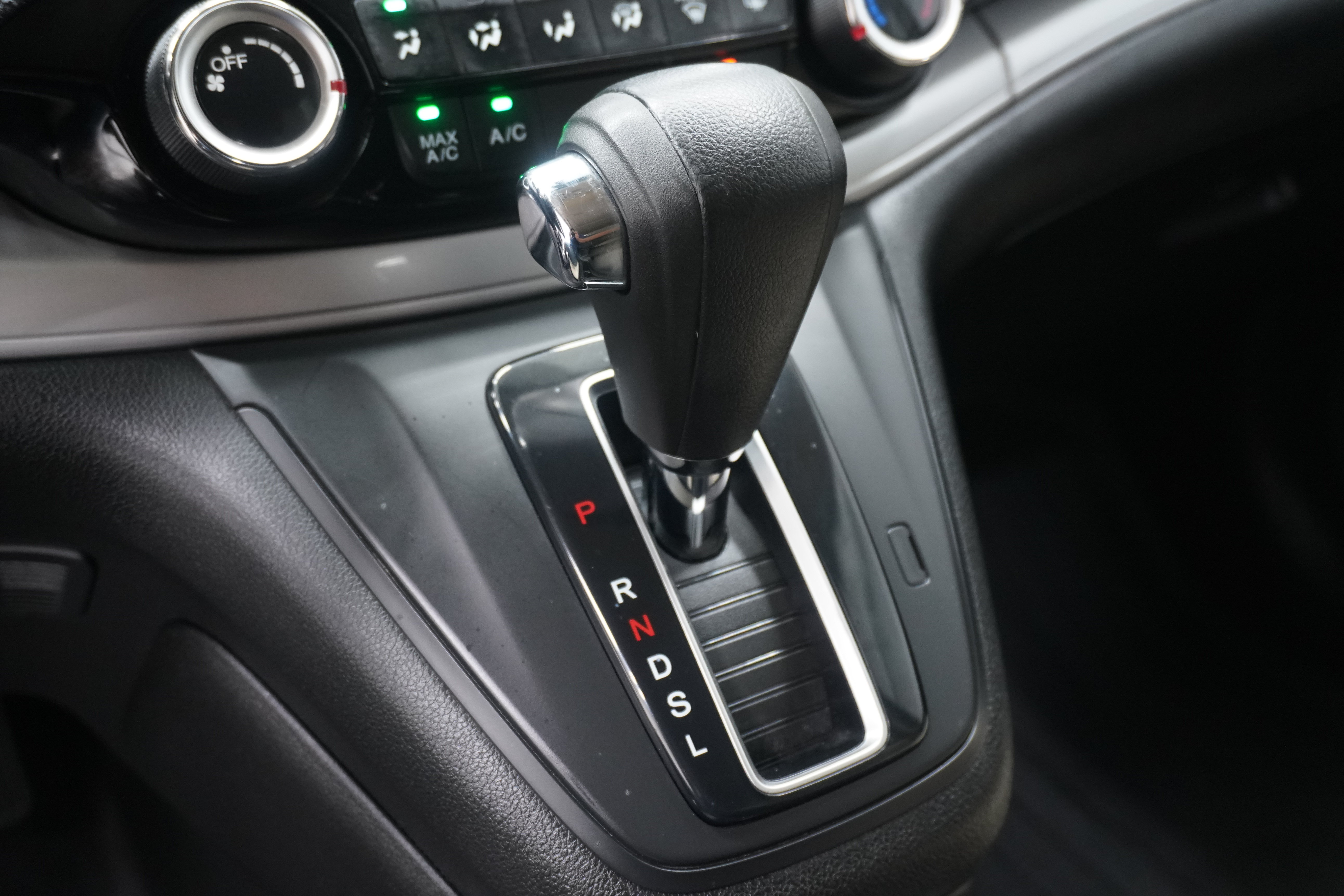 Used 2015 Honda CR-V EX image 21
