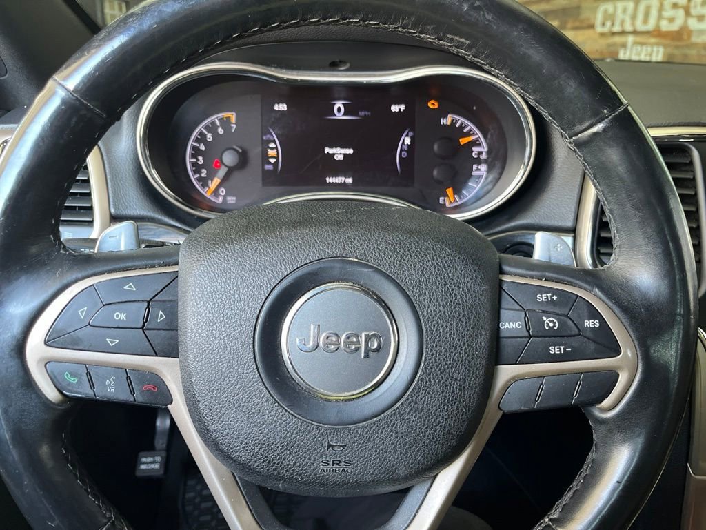 Used 2016 Jeep Grand Cherokee Laredo 75th Anniversary AWD/4WD image 30