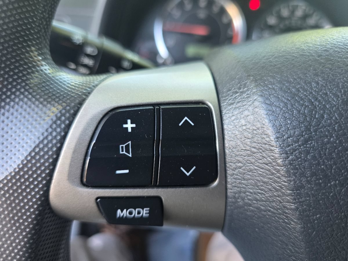 Used 2012 Toyota Corolla S FWD image 40