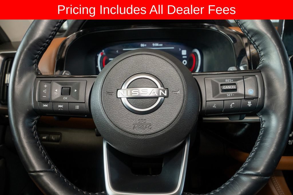Used 2024 Nissan Pathfinder Platinum AWD/4WD image 22