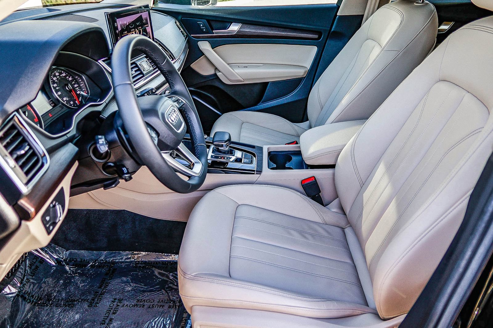 Certified 2023 Audi Q5 2.0T Premium w/ Convenience Package image 21