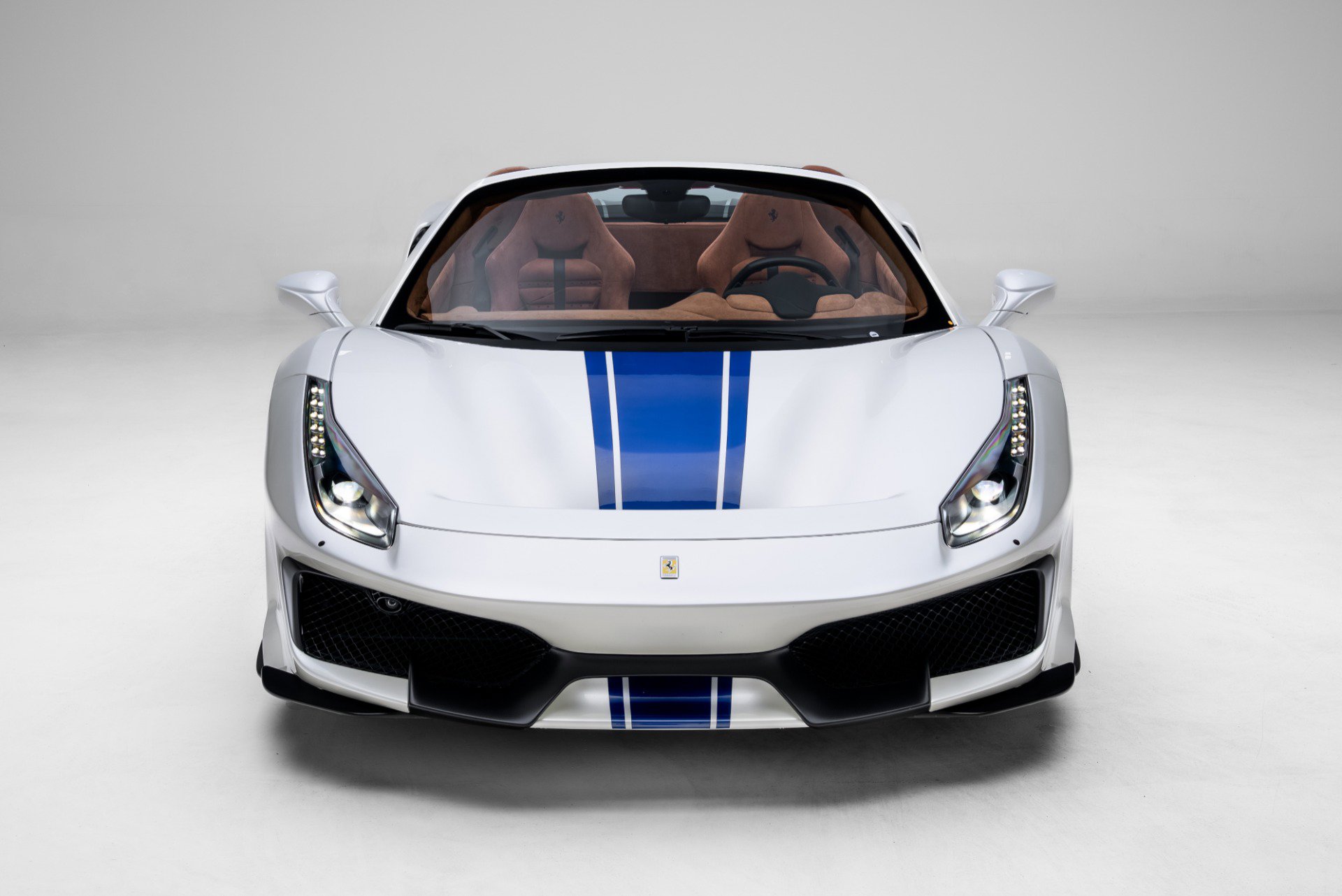 Used 2020 Ferrari 488 Pista image 4
