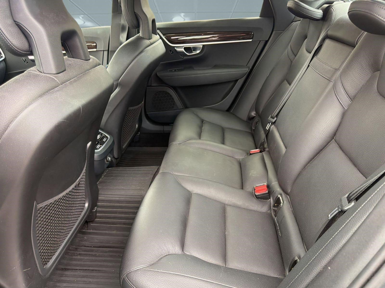 Used 2017 Volvo S90 T6 Momentum w/ Vision Package AWD/4WD image 15