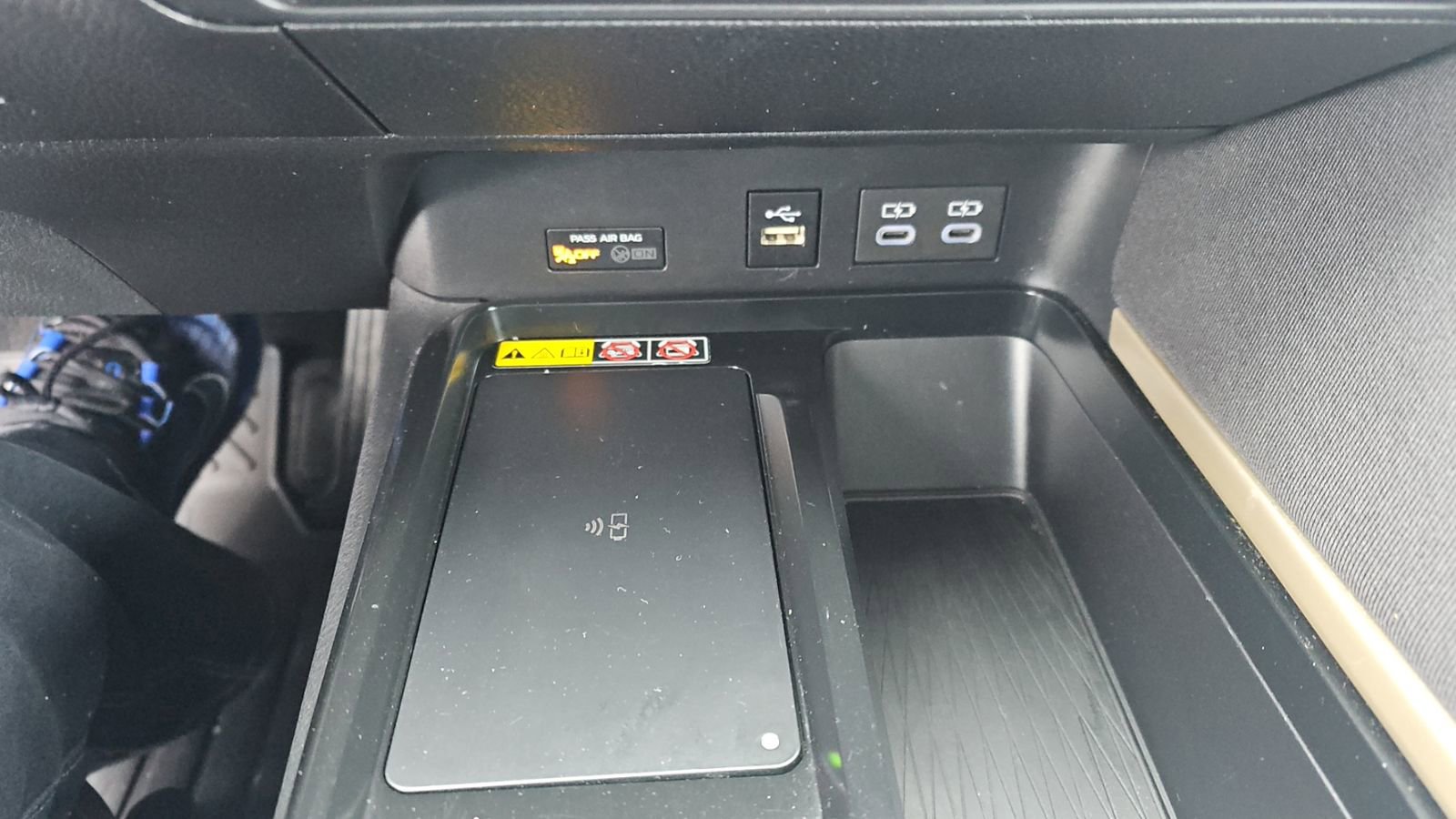 Certified 2025 Toyota Camry LE image 19