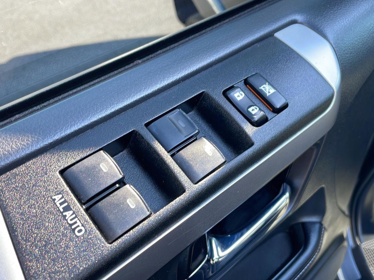 Certified 2019 Toyota 4Runner SR5 image 10