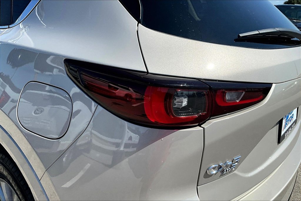 Used 2025 MAZDA CX-5 AWD 2.5 S w/ Select Package image 32