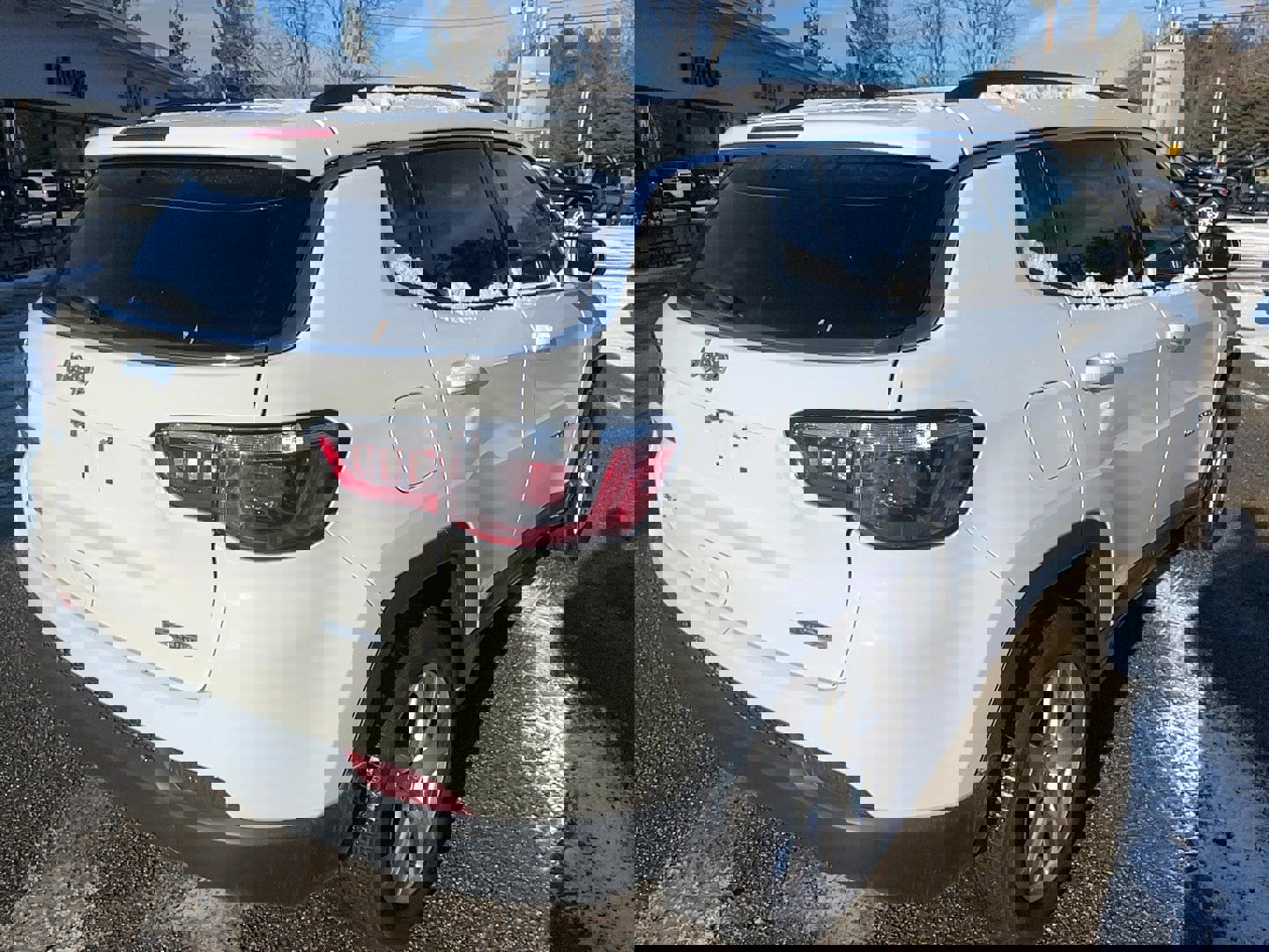 Certified 2022 Jeep Compass Latitude w/ Convenience Group image 6