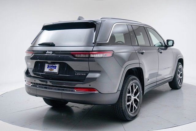 Used 2024 Jeep Grand Cherokee Limited image 6