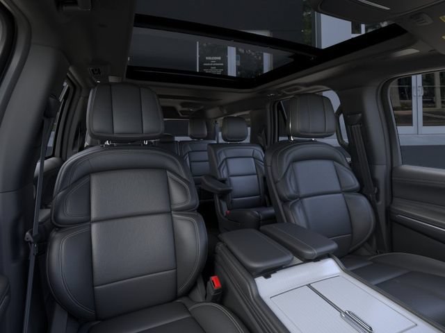 New 2026 Lincoln Navigator L Reserve w/ Jet Appearance Package AWD/4WD image 10