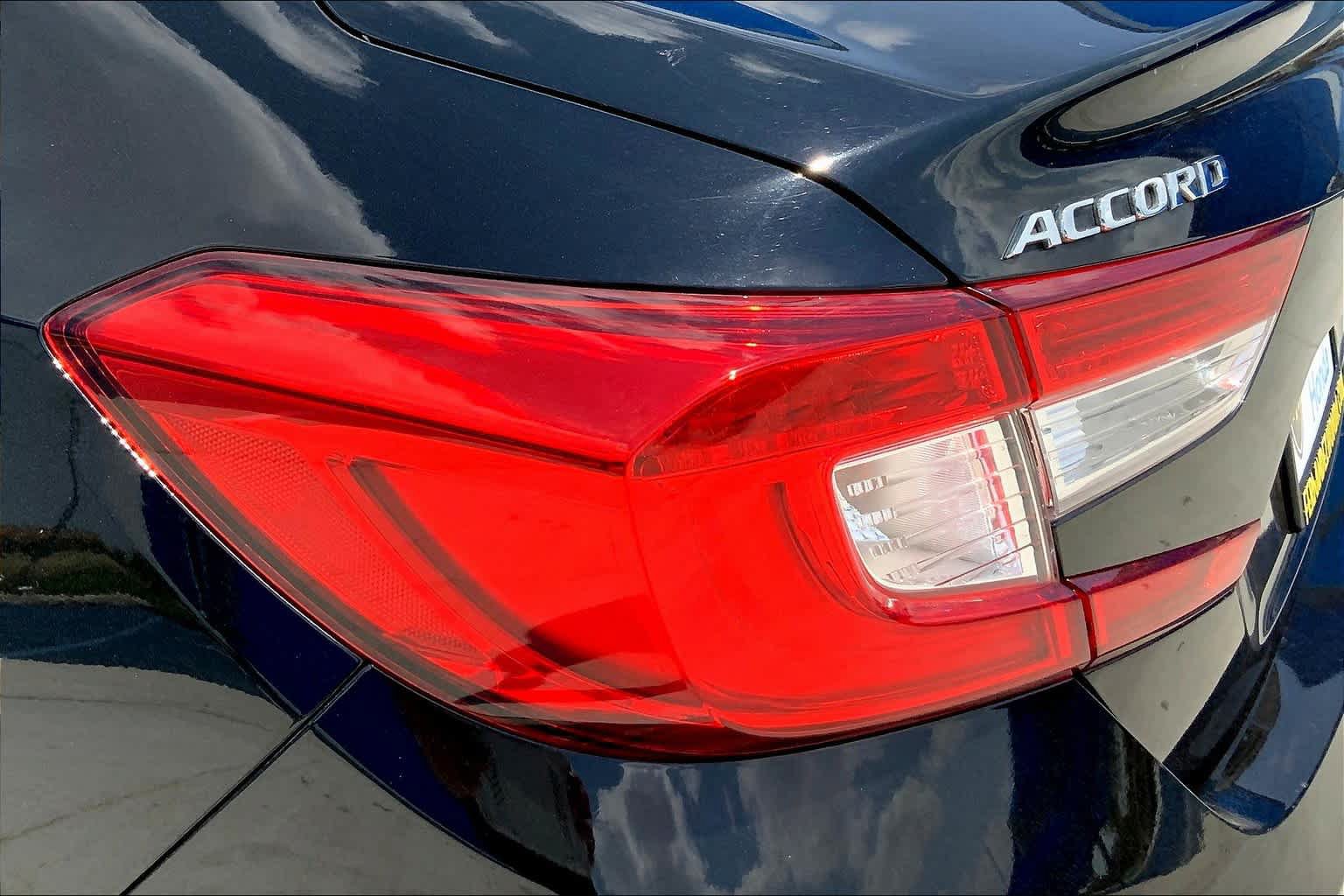 Used 2020 Honda Accord EX-L image 27
