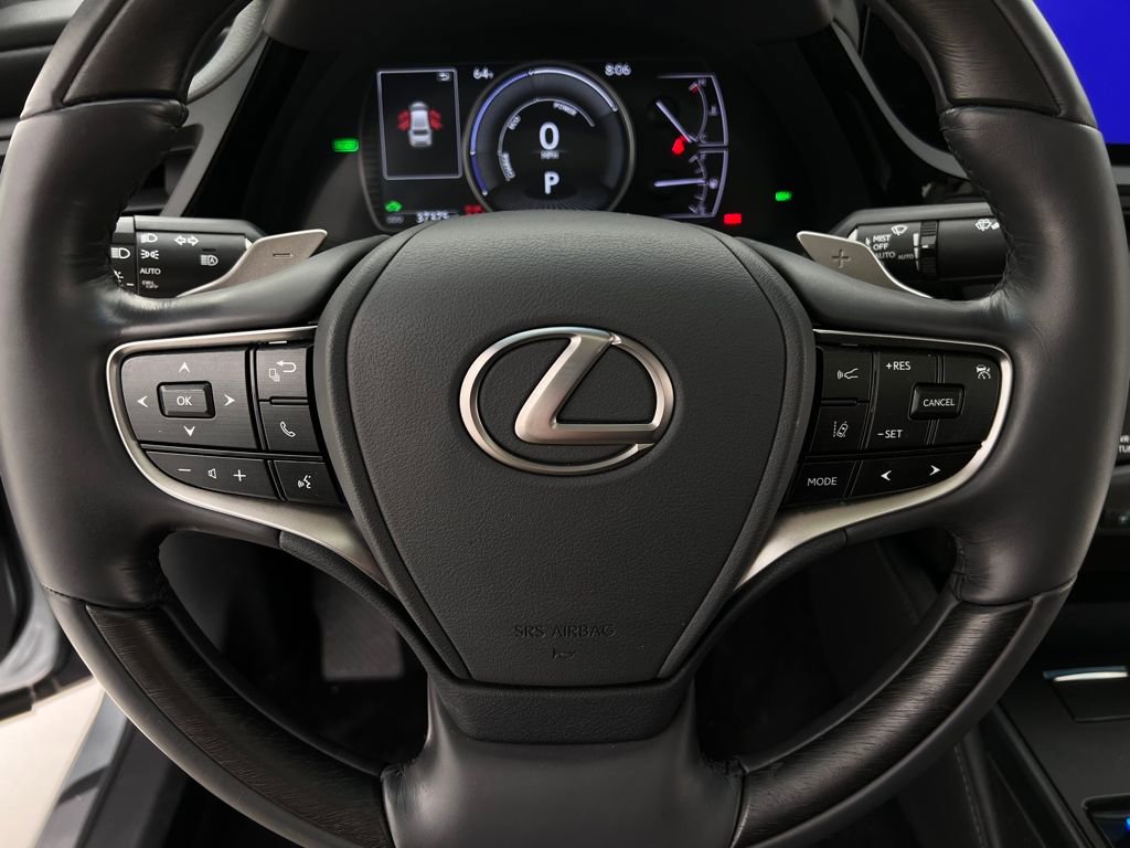 Used 2023 Lexus ES 300h Ultra Luxury image 16