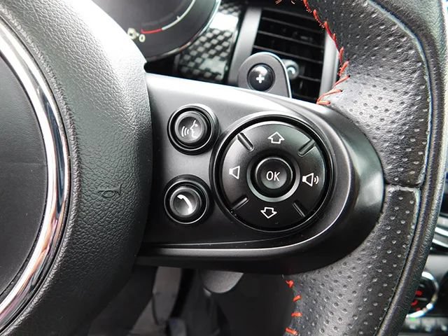 Used 2021 MINI Cooper S w/ 6.5" Touchscreen Package FWD image 19