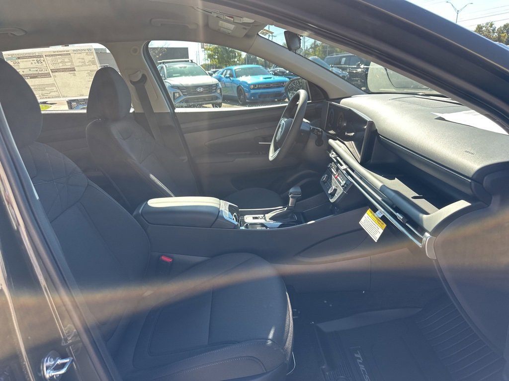 New 2026 Hyundai Tucson SE image 12