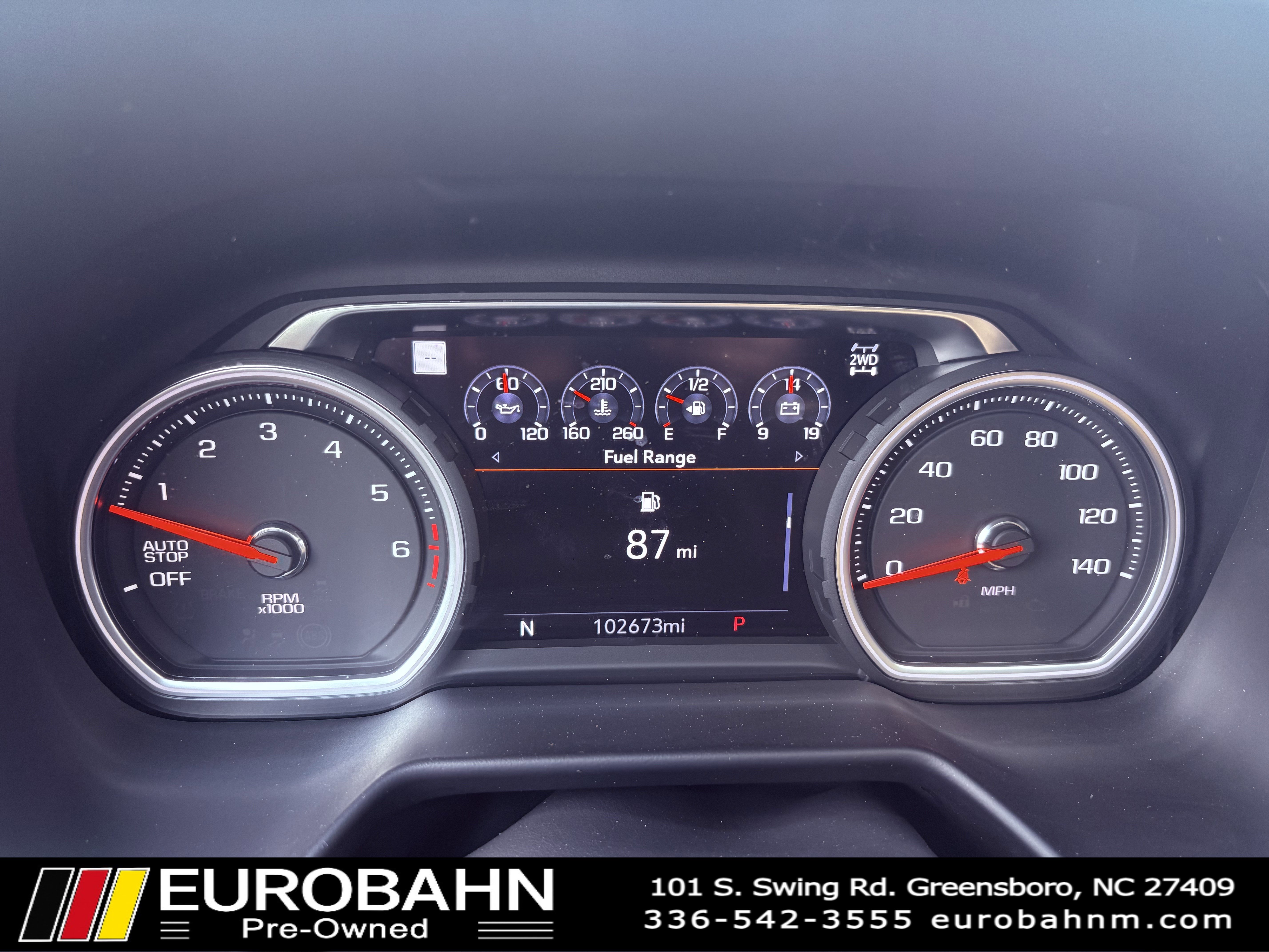 Used 2021 Chevrolet Tahoe Premier w/ Premium Package image 23