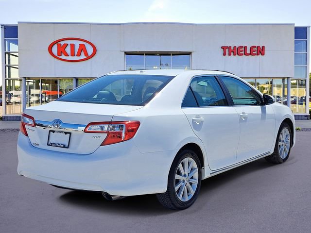 Used 2013 Toyota Camry XLE w/ Leather Pkg FWD image 5