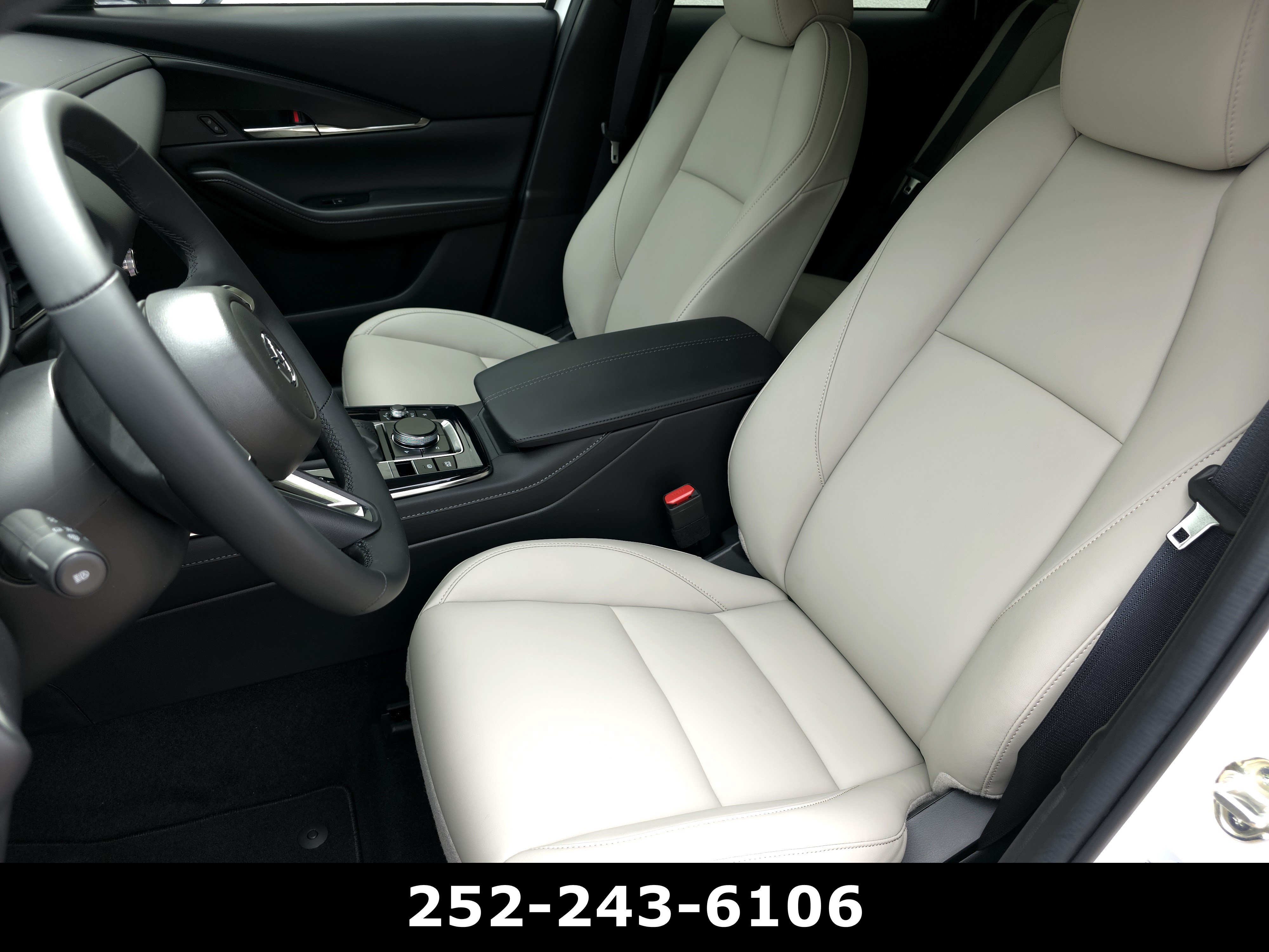 Used 2025 MAZDA CX-30 AWD 2.5 S w/ Preferred Package image 9