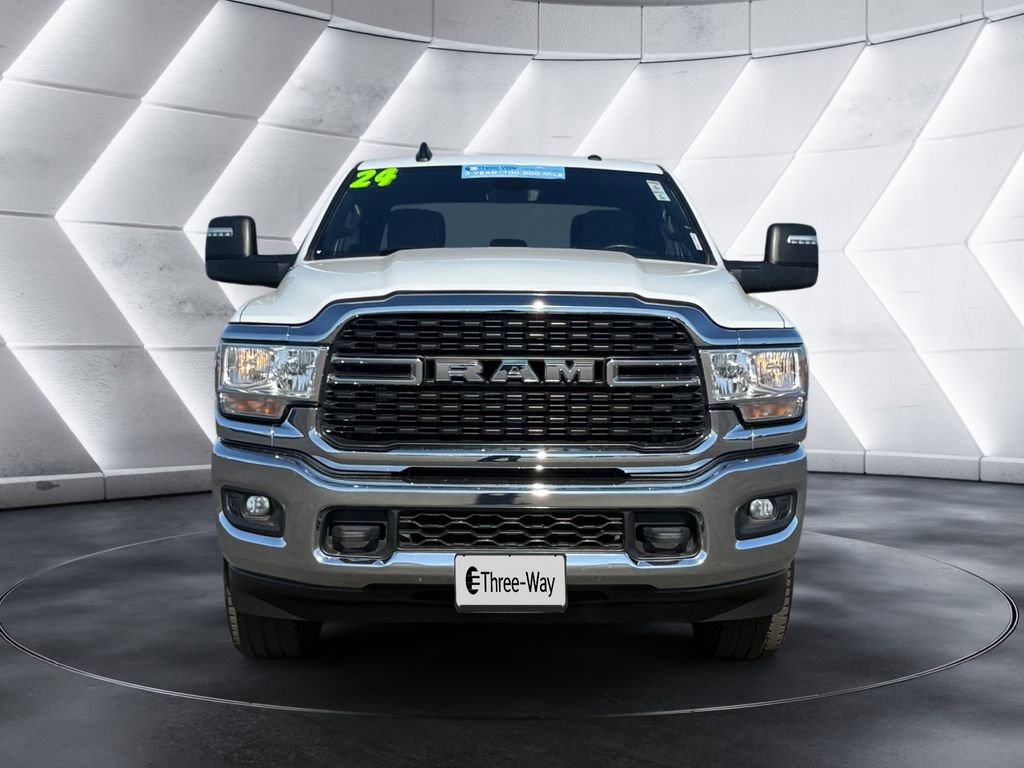Used 2024 RAM 2500 Big Horn AWD/4WD image 8
