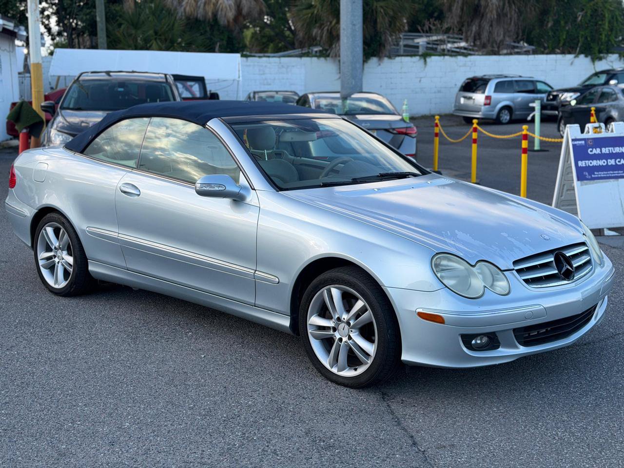 Used 2007 Mercedes-Benz CLK 350 Cabriolet image 2