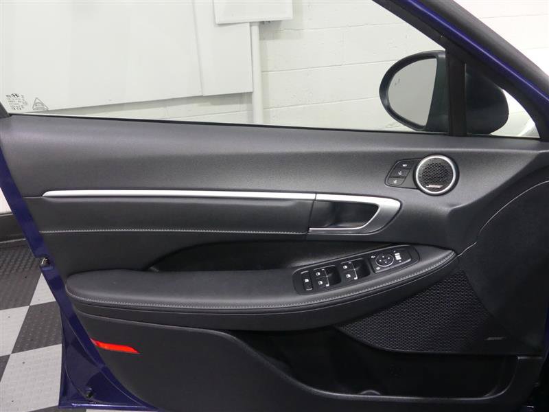 Used 2020 Hyundai Sonata Limited w/ Cargo Package FWD image 18