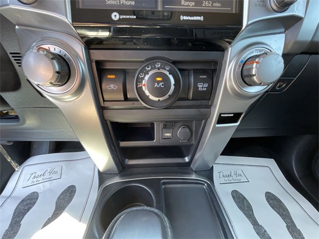 Used 2020 Toyota 4Runner SR5 image 29